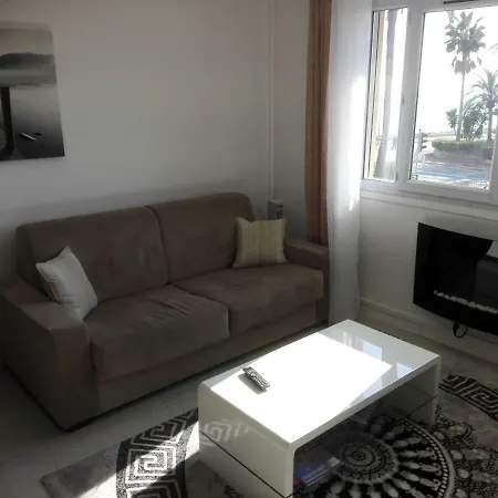 L'espadon Apartment